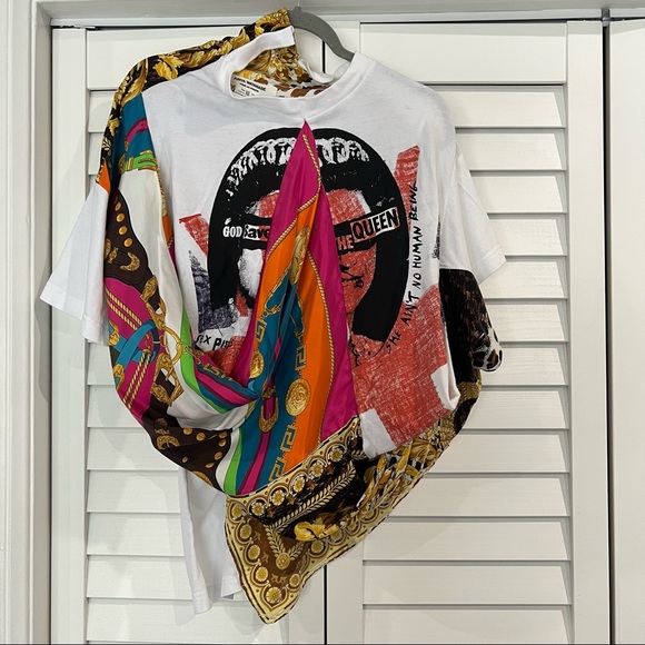 JUNYA WATANABE VERSACE EDITION
God save the Queen T-shirt - Picture 6 of 9